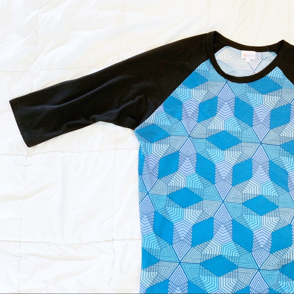 Lularoe Randy Ringer Tee - Picture 3 of 3